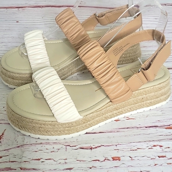 Dolce Vita Mizza Women's Tan and White Espadrille Sandals Size 7.5 - Picture 3 of 9